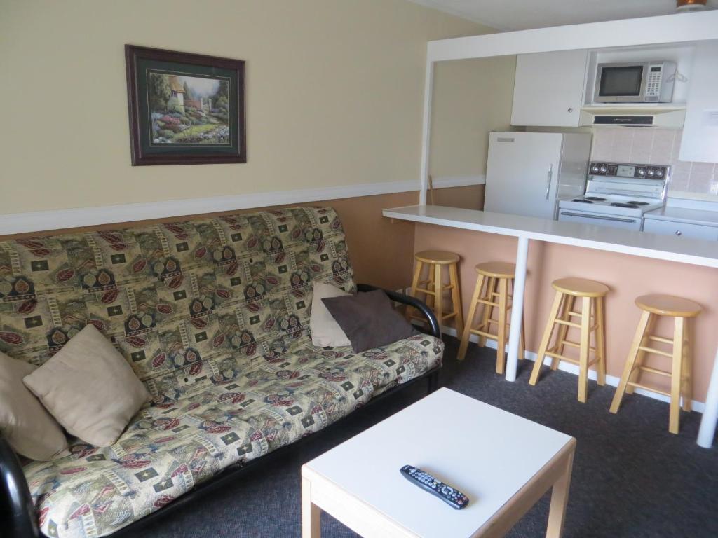 Harrison Village Motel Harrison Hot Springs Ruang foto